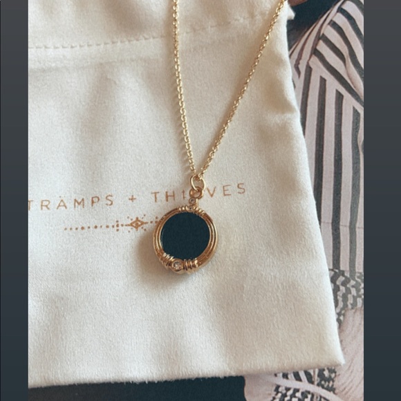 Boris Necklace - Picture 6 of 9